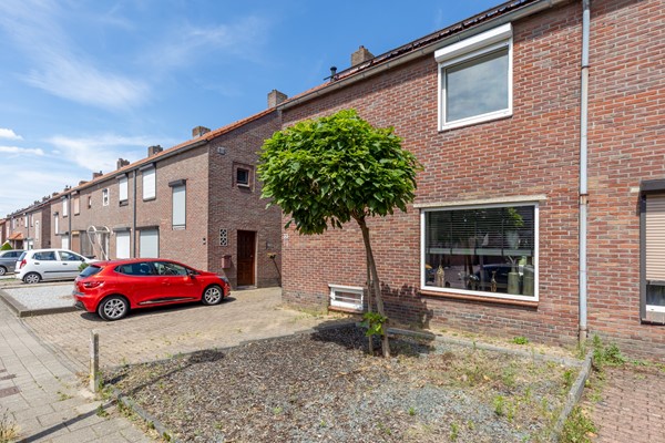 Medium property photo - Frisostraat 33, 6433 GN Hoensbroek